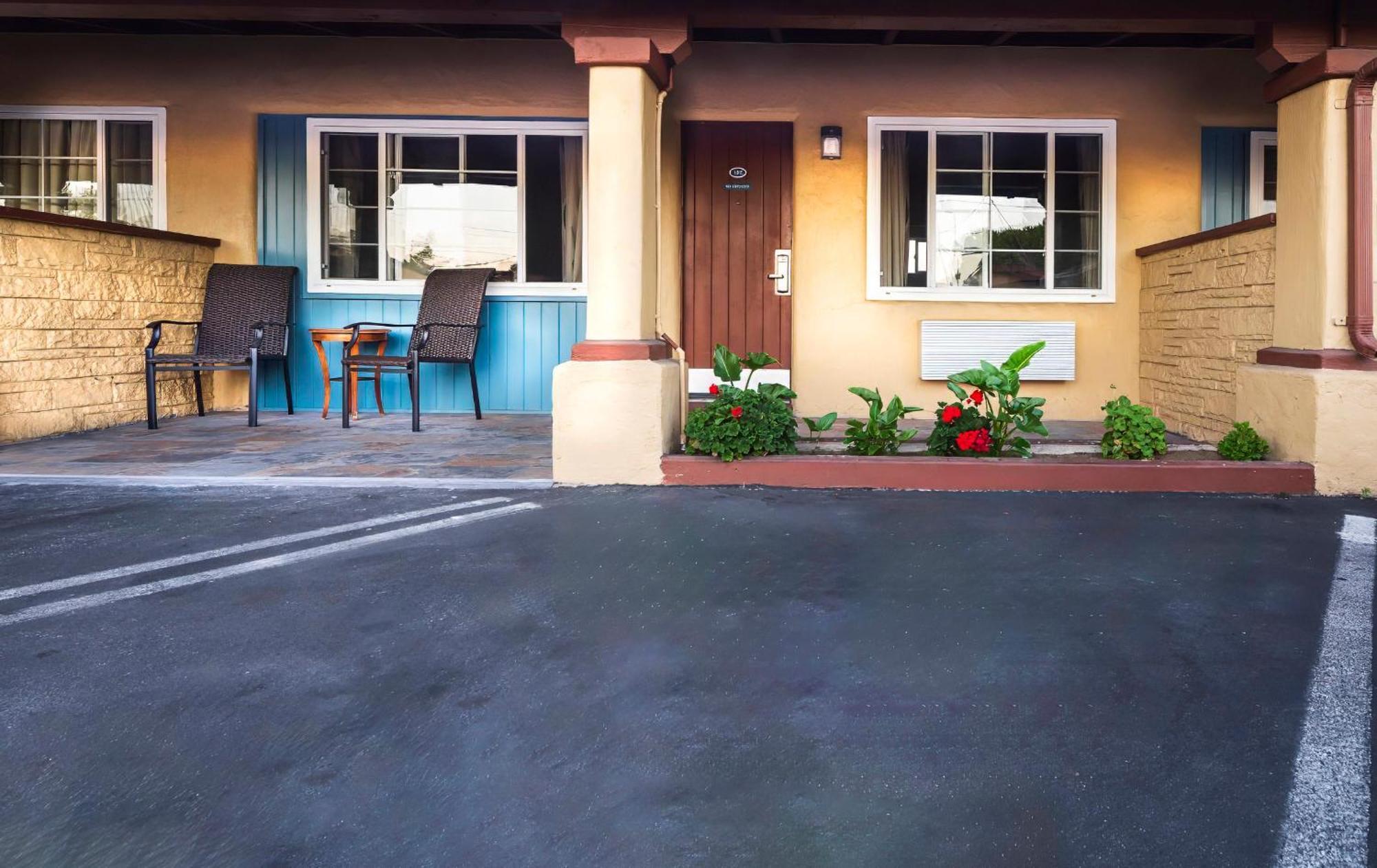 Hitching Post Studios Inn Santa Cruz Exterior photo